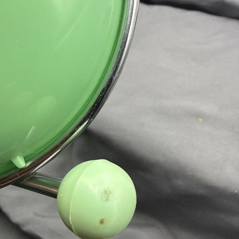 vintage green melamine Soap Dish Round With Metal Arms With Green Ball Feet